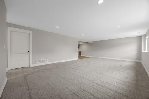 100 S Seven Oaks Road North Liberty IA 52317