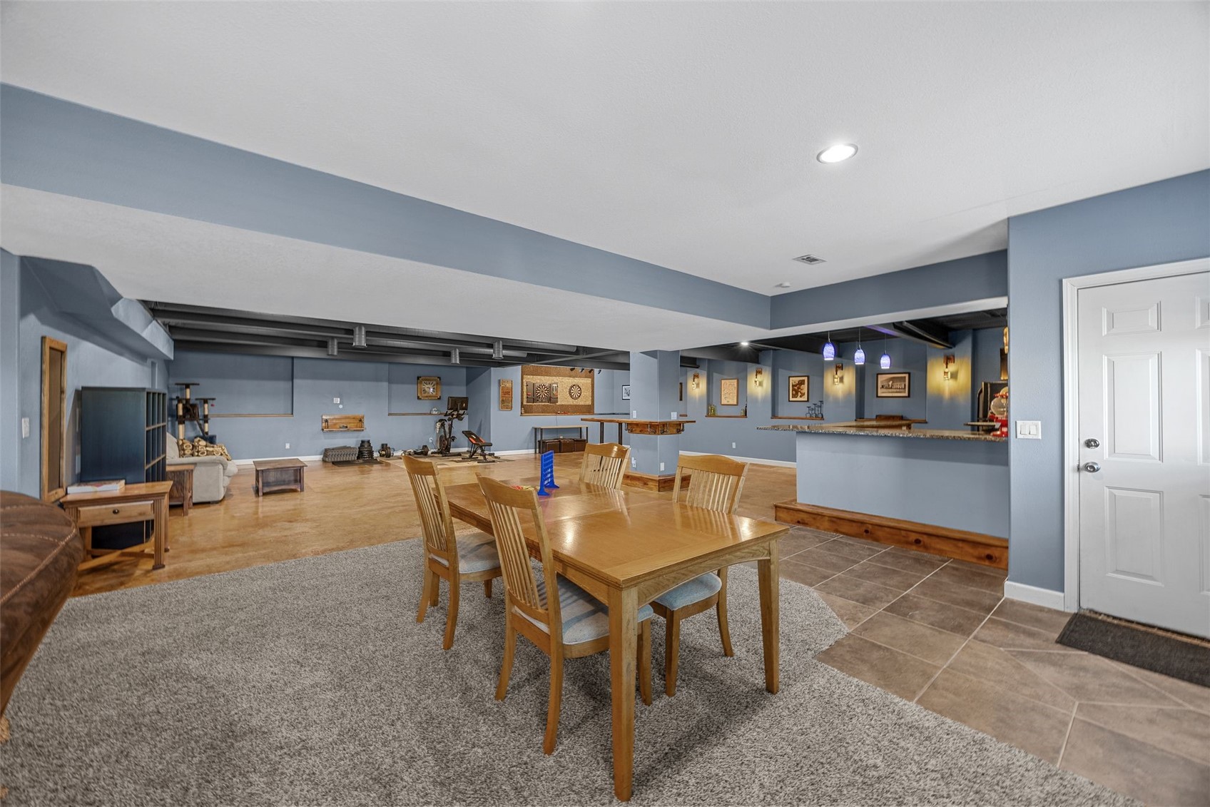 210 Longworth Avenue Alburnett IA 52202