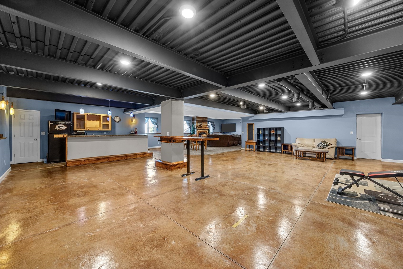 210 Longworth Avenue Alburnett IA 52202