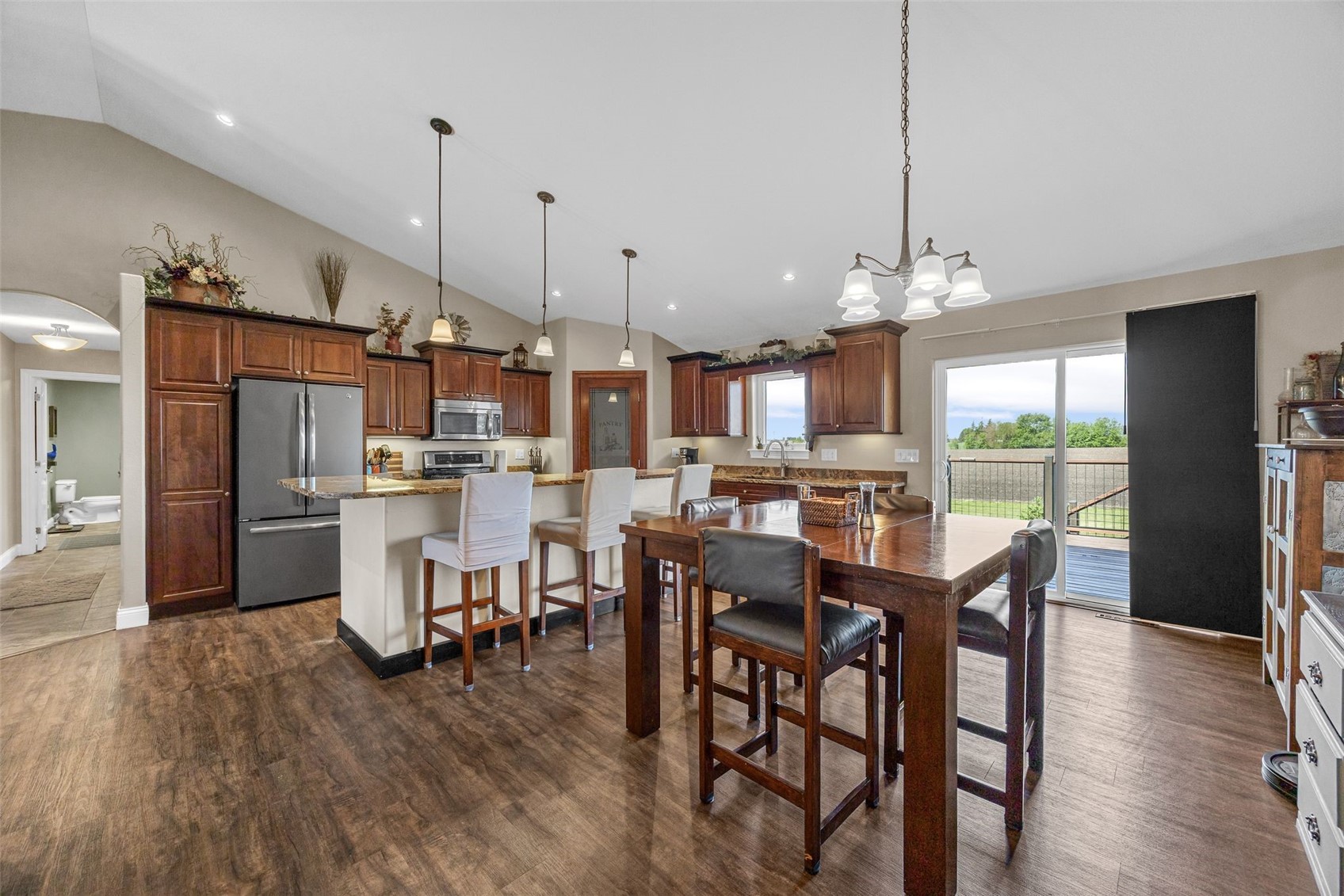 210 Longworth Avenue Alburnett IA 52202