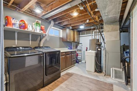 1503 G Avenue Vinton IA 52349