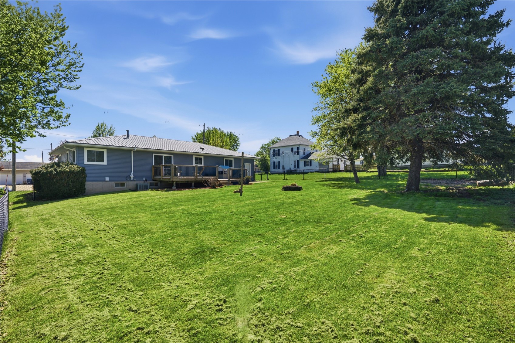 1503 G Avenue Vinton IA 52349
