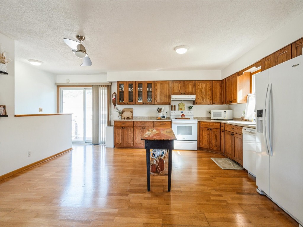 1613 South View Drive NW Cedar Rapids IA 52405