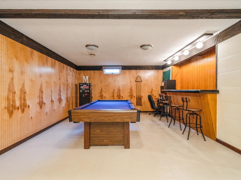 1613 South View Drive NW Cedar Rapids IA 52405