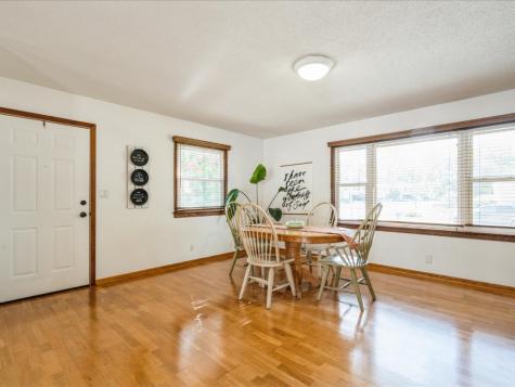 1613 South View Drive NW Cedar Rapids IA 52405