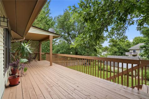1932 Holiday Road Coralville IA 52241