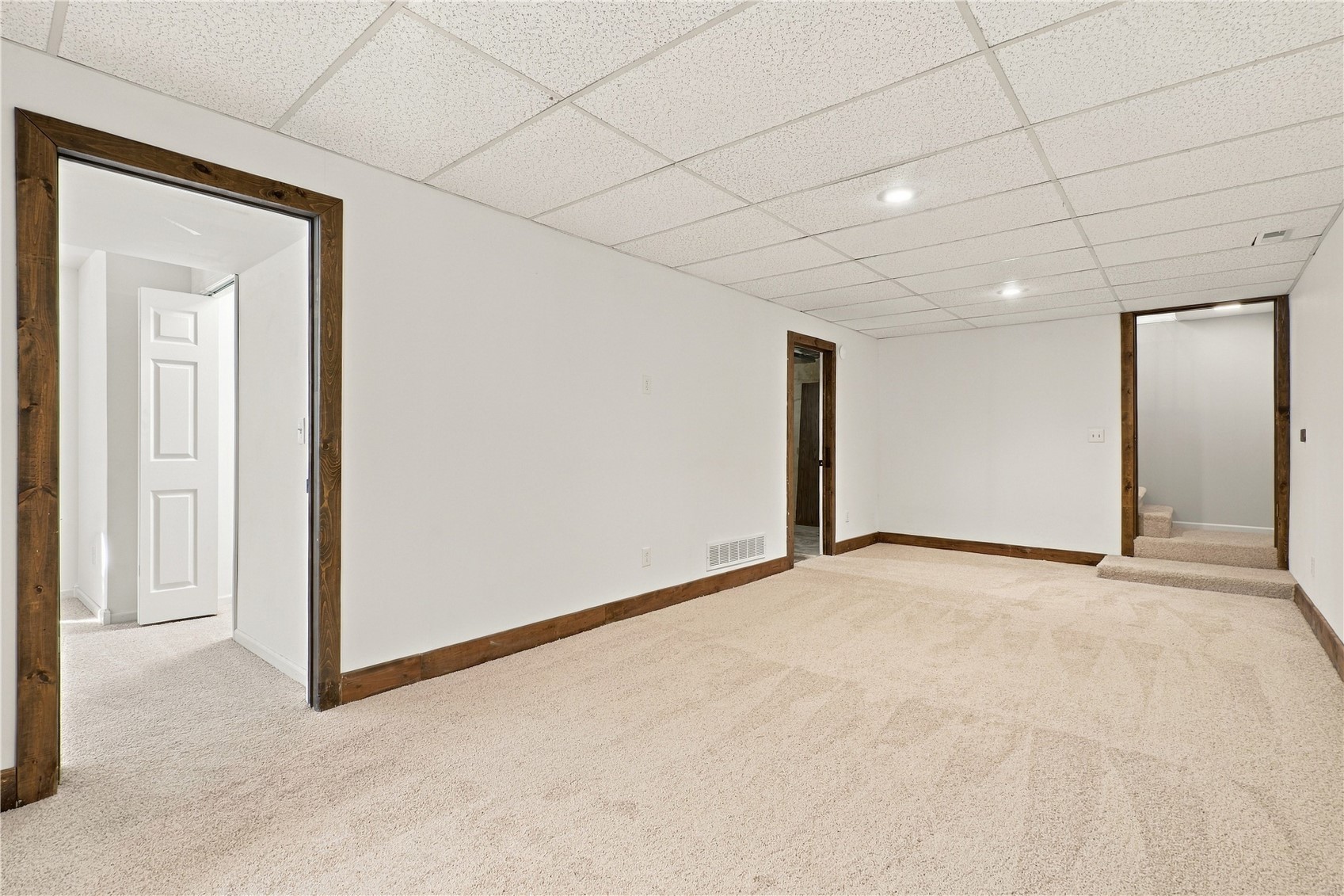 87 4th Avenue Atkins IA 52206