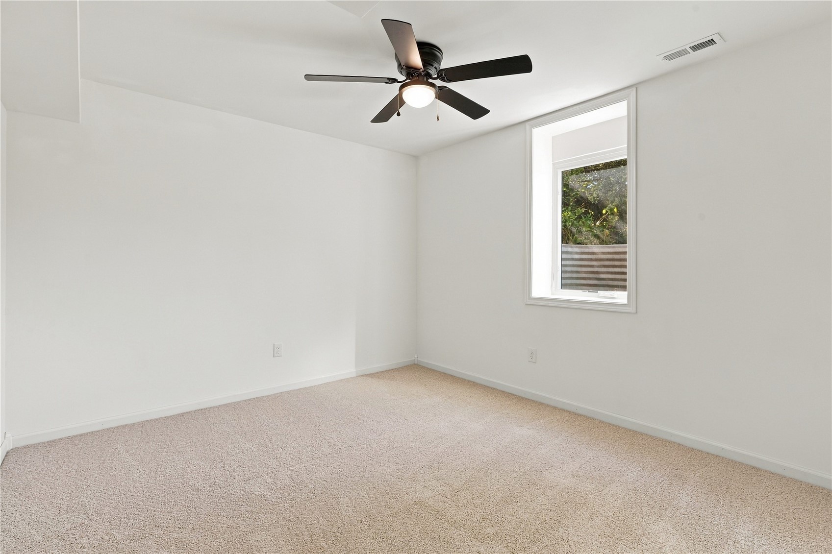 87 4th Avenue Atkins IA 52206