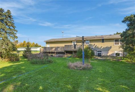 87 4th Avenue Atkins IA 52206