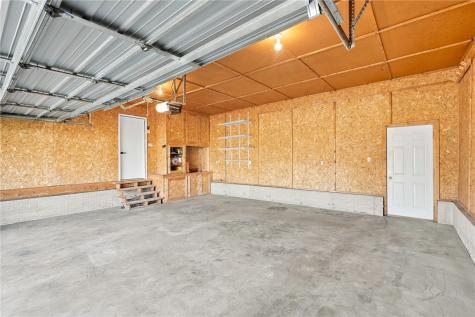 87 4th Avenue Atkins IA 52206