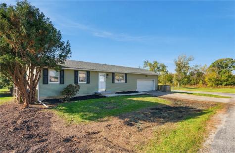 87 4th Avenue Atkins IA 52206