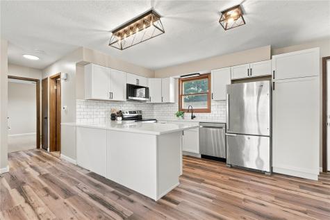 87 4th Avenue Atkins IA 52206