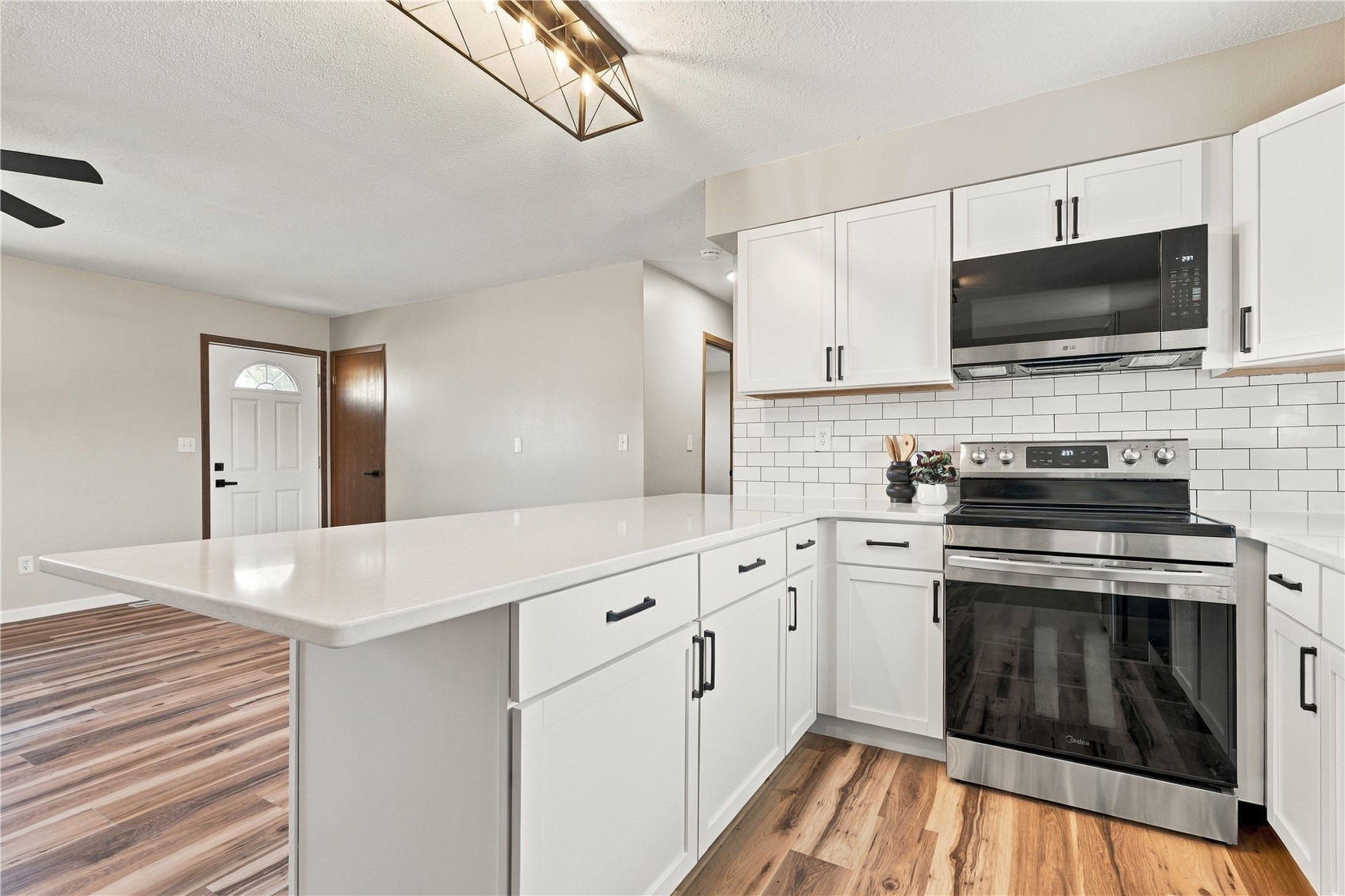 87 4th Avenue Atkins IA 52206