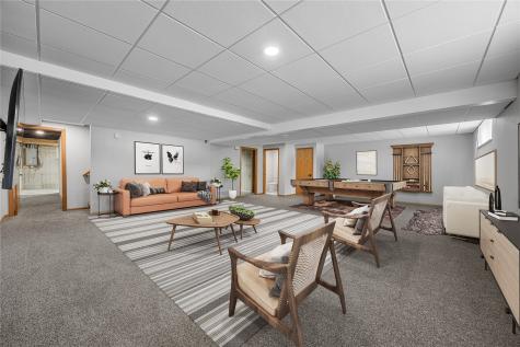 1405 Lyndhurst Drive Hiawatha IA 52233