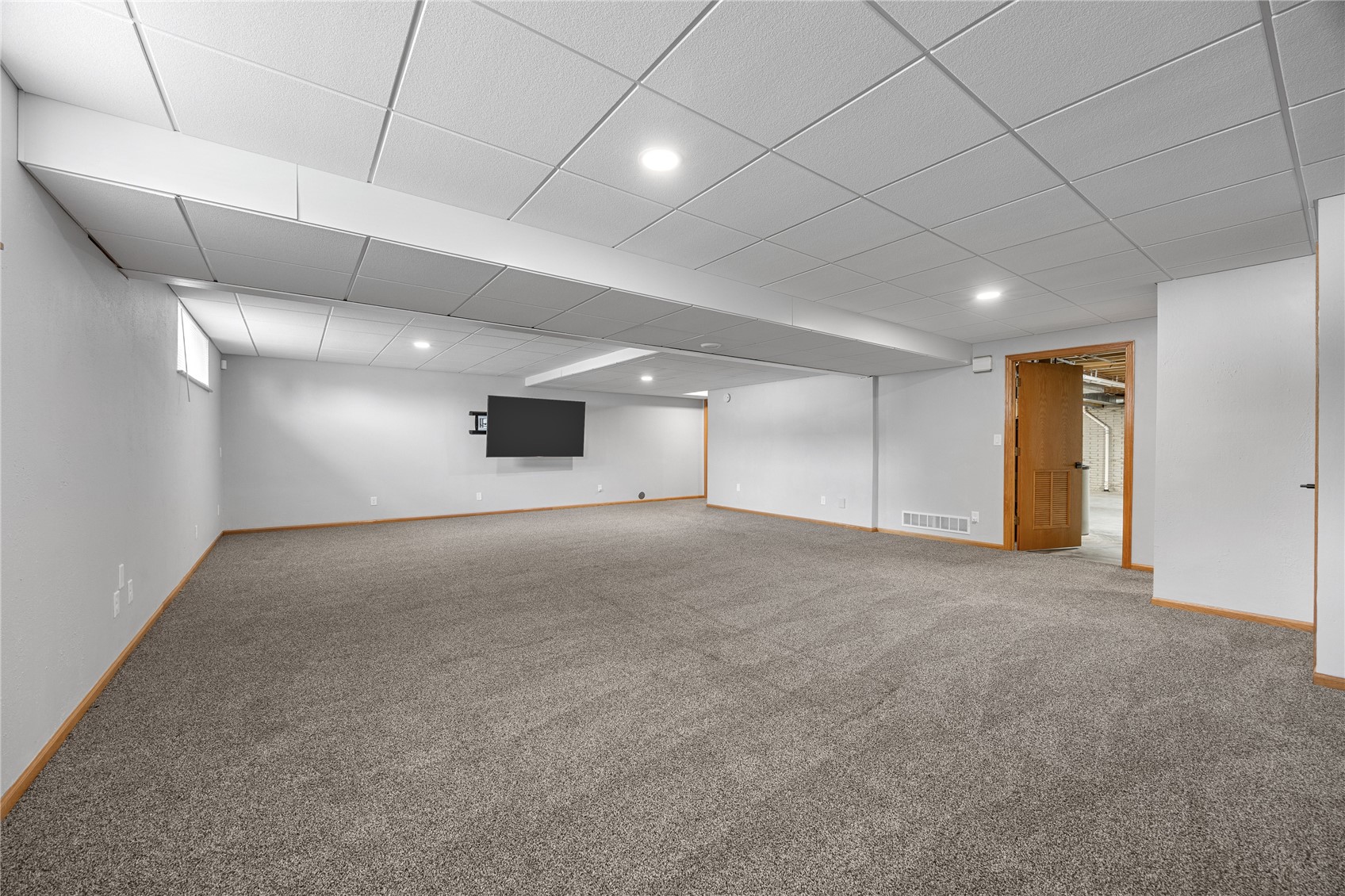 1405 Lyndhurst Drive Hiawatha IA 52233