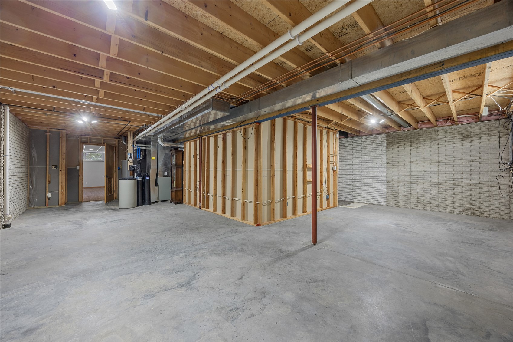 1405 Lyndhurst Drive Hiawatha IA 52233