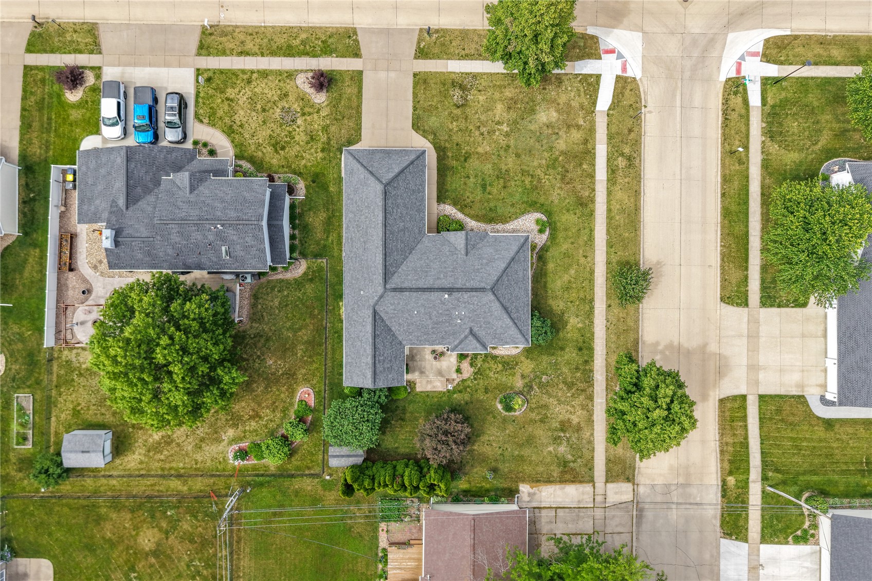 1405 Lyndhurst Drive Hiawatha IA 52233