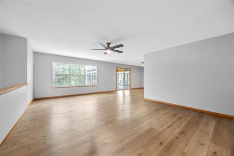 1405 Lyndhurst Drive Hiawatha IA 52233
