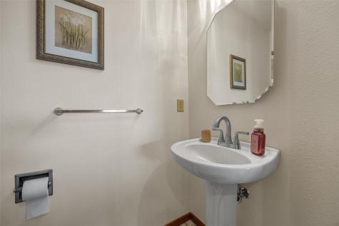 7249 Benton Linn Road Cedar Rapids IA 52404