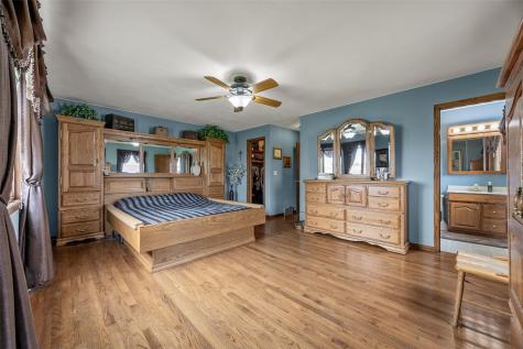 7249 Benton Linn Road Cedar Rapids IA 52404