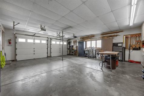 7249 Benton Linn Road Cedar Rapids IA 52404