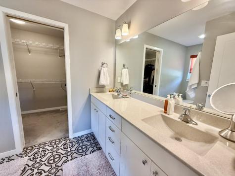 4983 Preston Lane Iowa City IA 52246