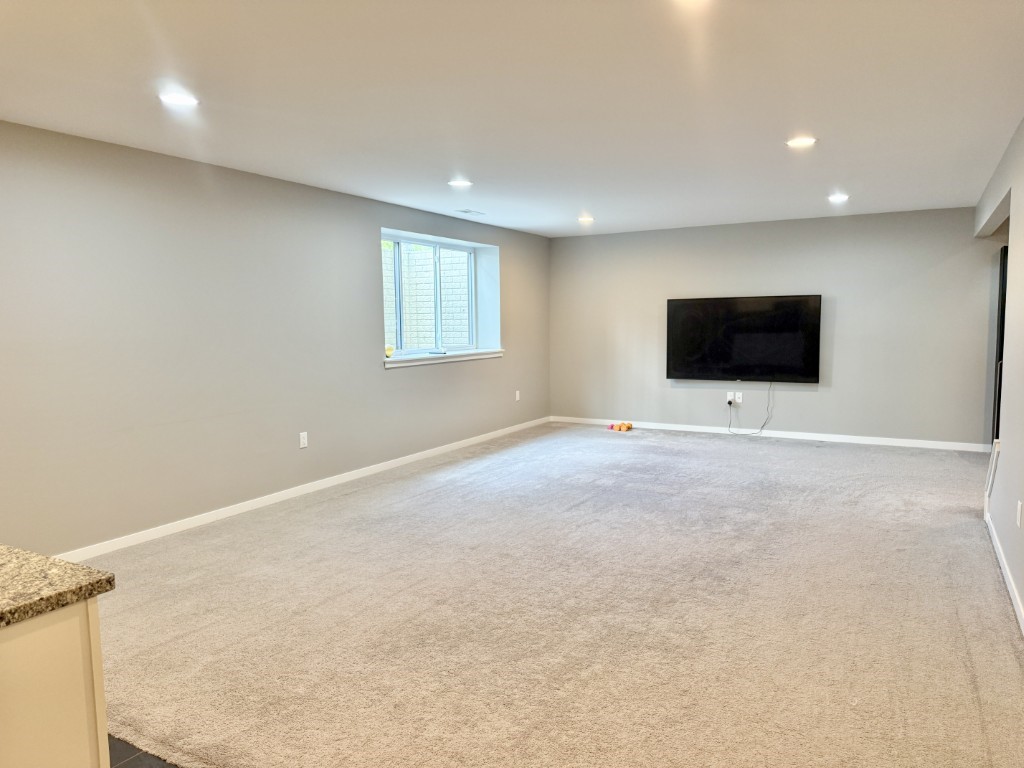 4983 Preston Lane Iowa City IA 52246