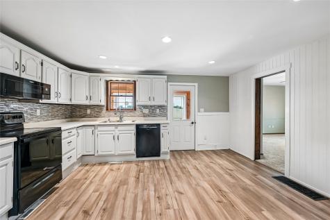 218 Railroad Street Keystone IA 52249