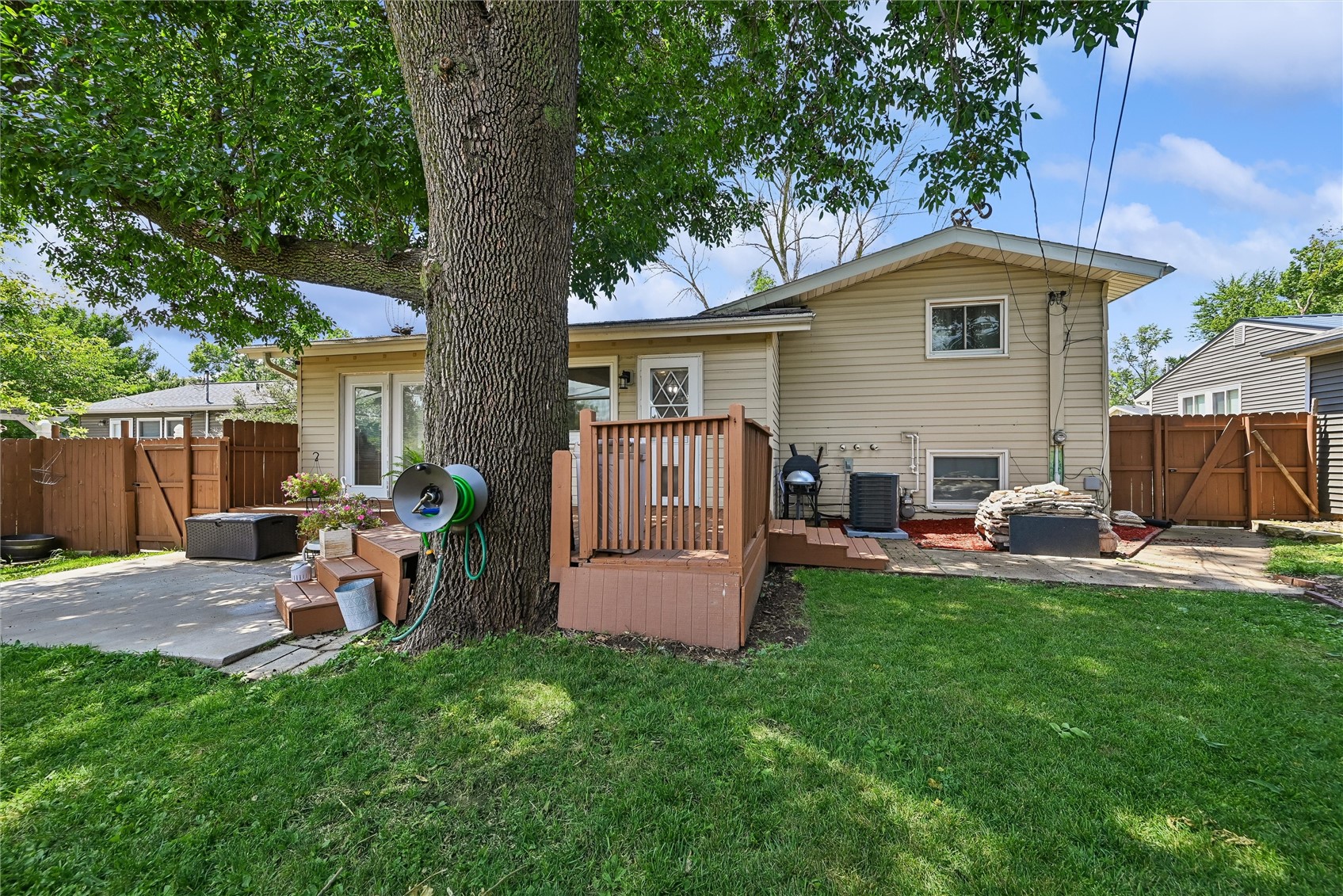 4500 Ozark Street NE Cedar Rapids IA 52402