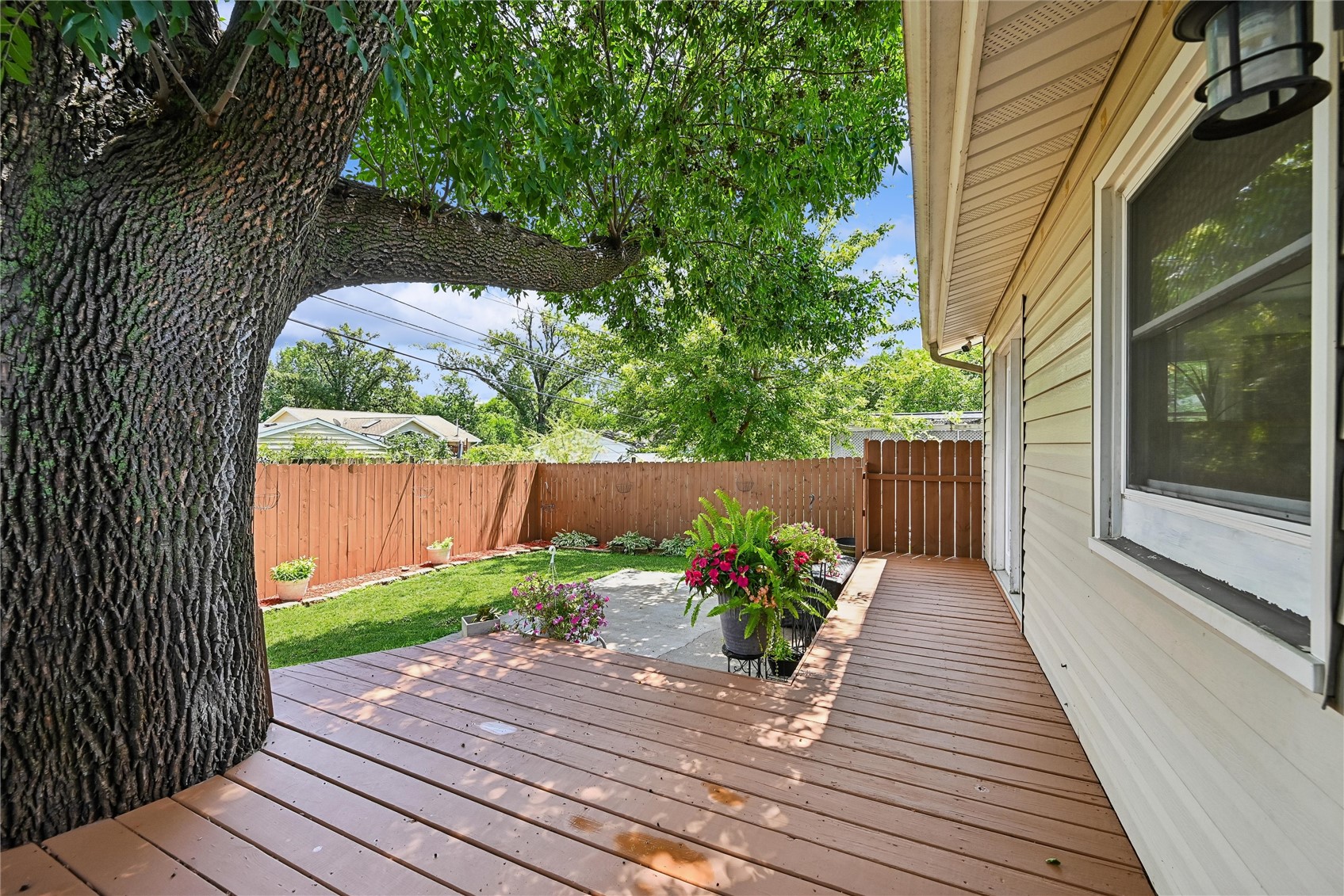 4500 Ozark Street NE Cedar Rapids IA 52402