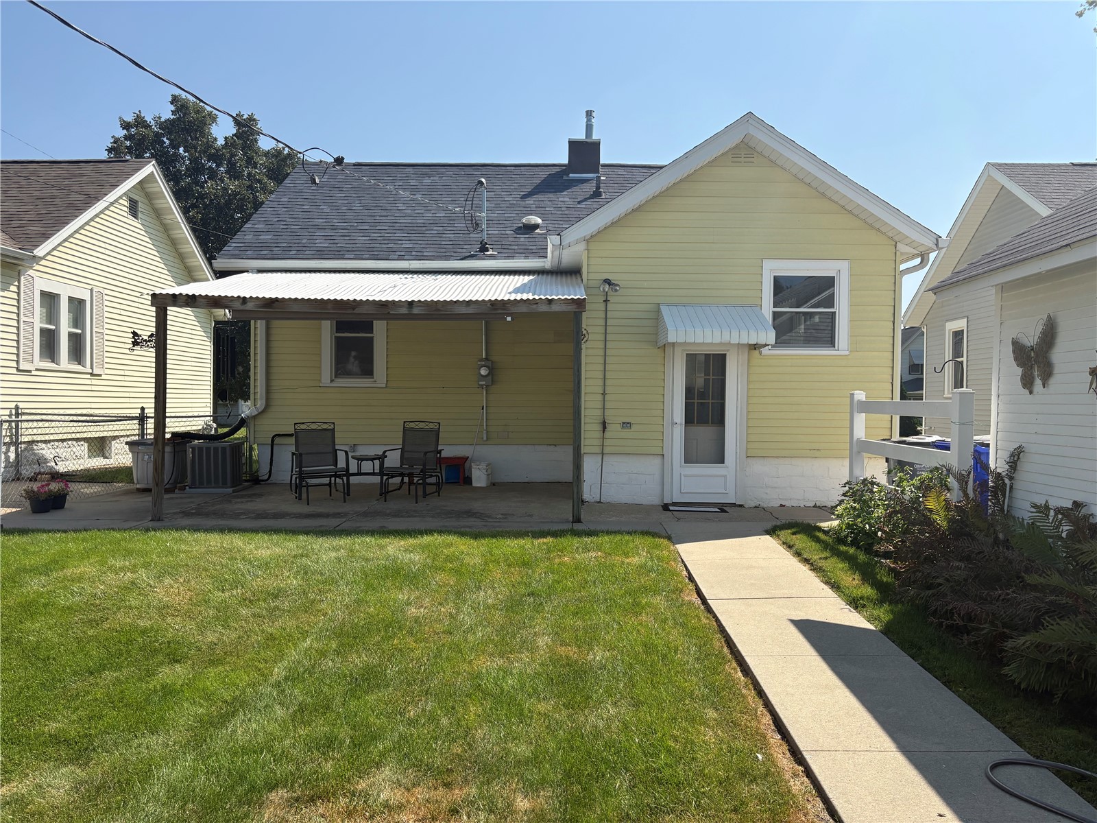1224 11th Street NW Cedar Rapids IA 52405
