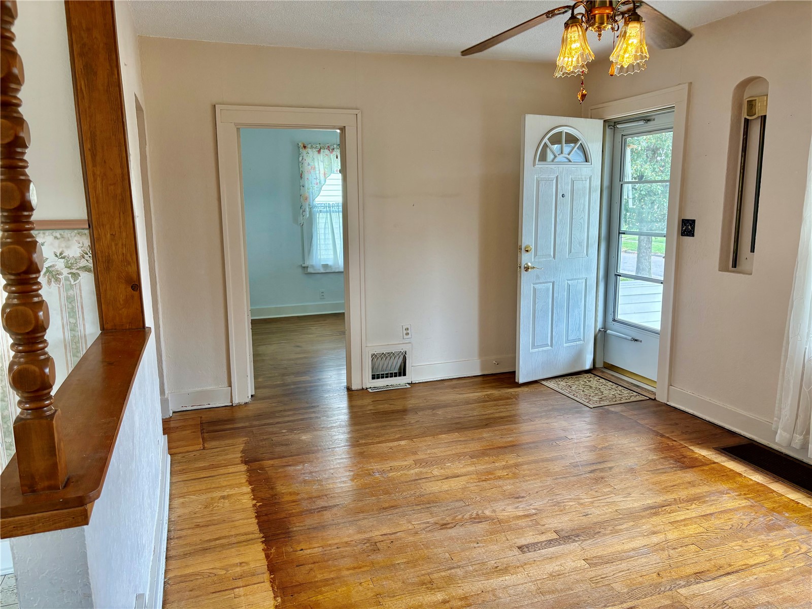 1224 11th Street NW Cedar Rapids IA 52405