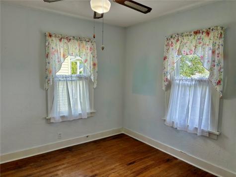 1224 11th Street NW Cedar Rapids IA 52405
