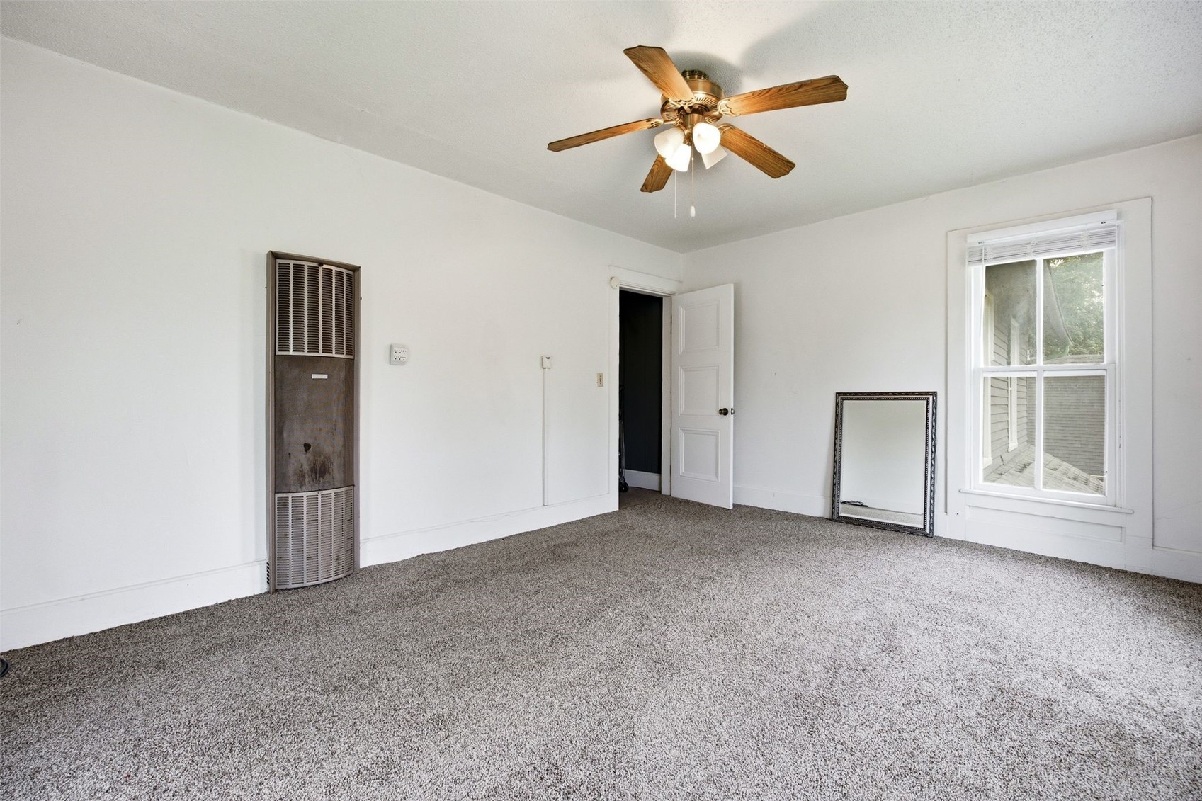 620 N Marion Avenue Washington IA 52353