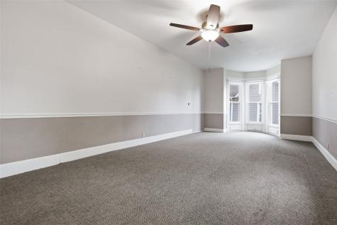 620 N Marion Avenue Washington IA 52353