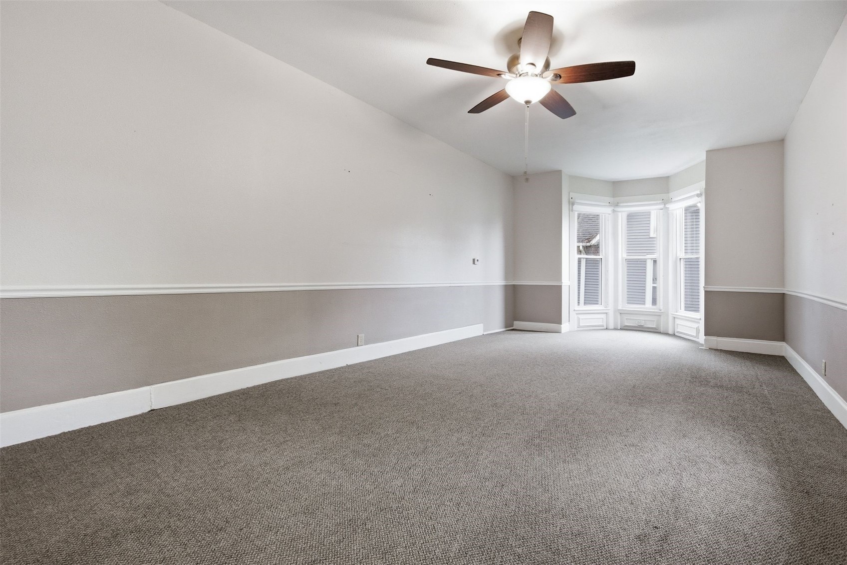 620 N Marion Avenue Washington IA 52353
