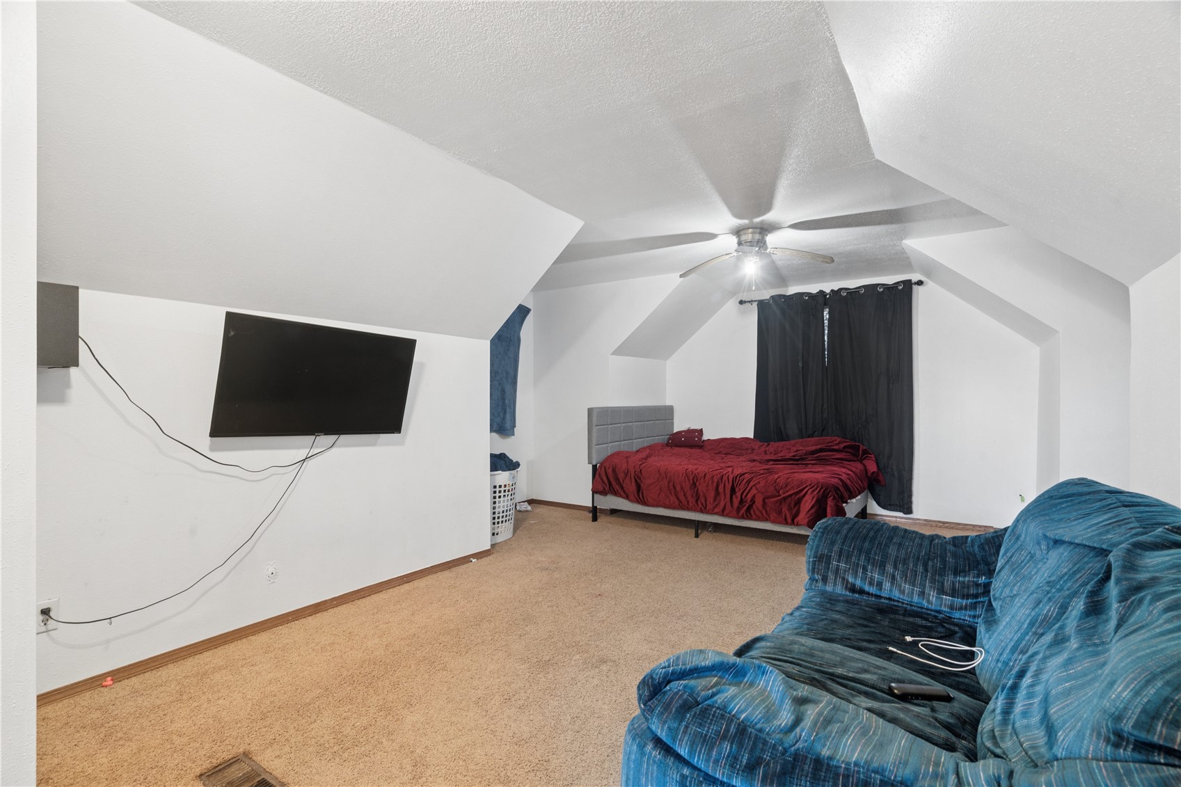 129 Northwood Drive Hiawatha IA 52233