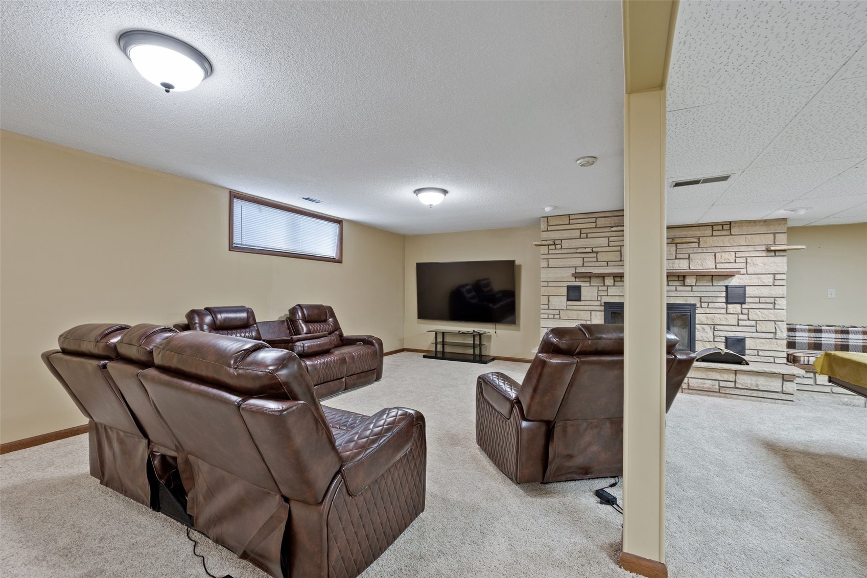 409 W 1st Street Mechanicsville IA 52306