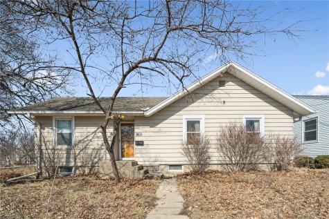 1308 L Avenue NE Cedar Rapids IA 52402
