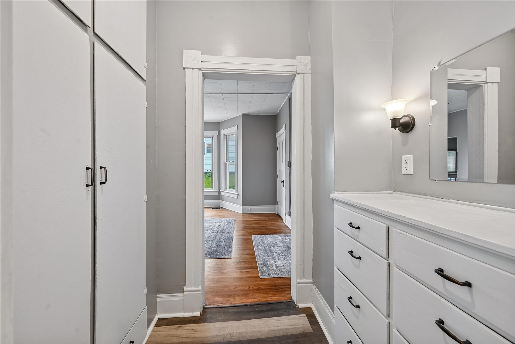 704 15th Street Belle Plaine IA 52208