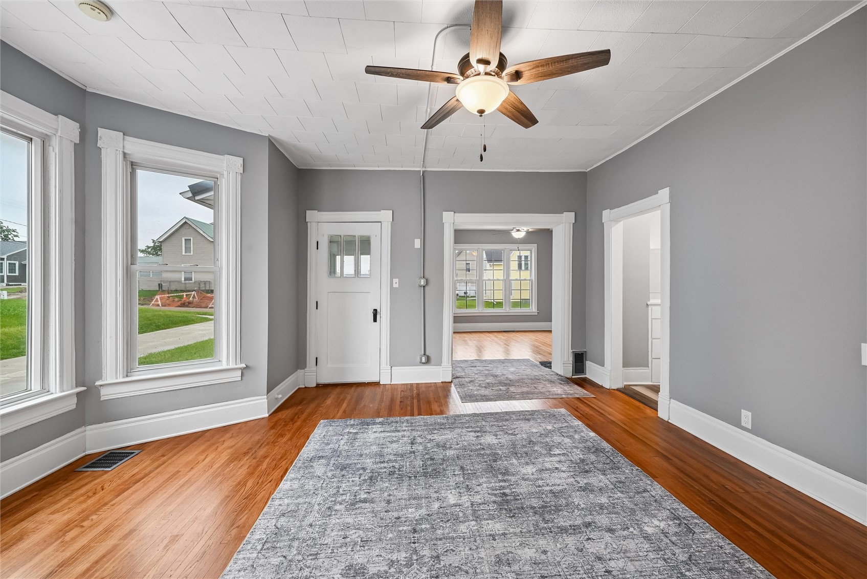 704 15th Street Belle Plaine IA 52208