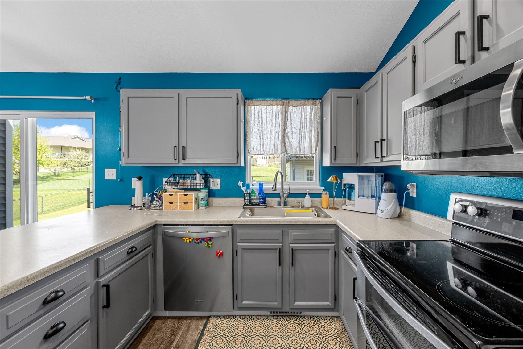 3340 London Way Marion IA 52302