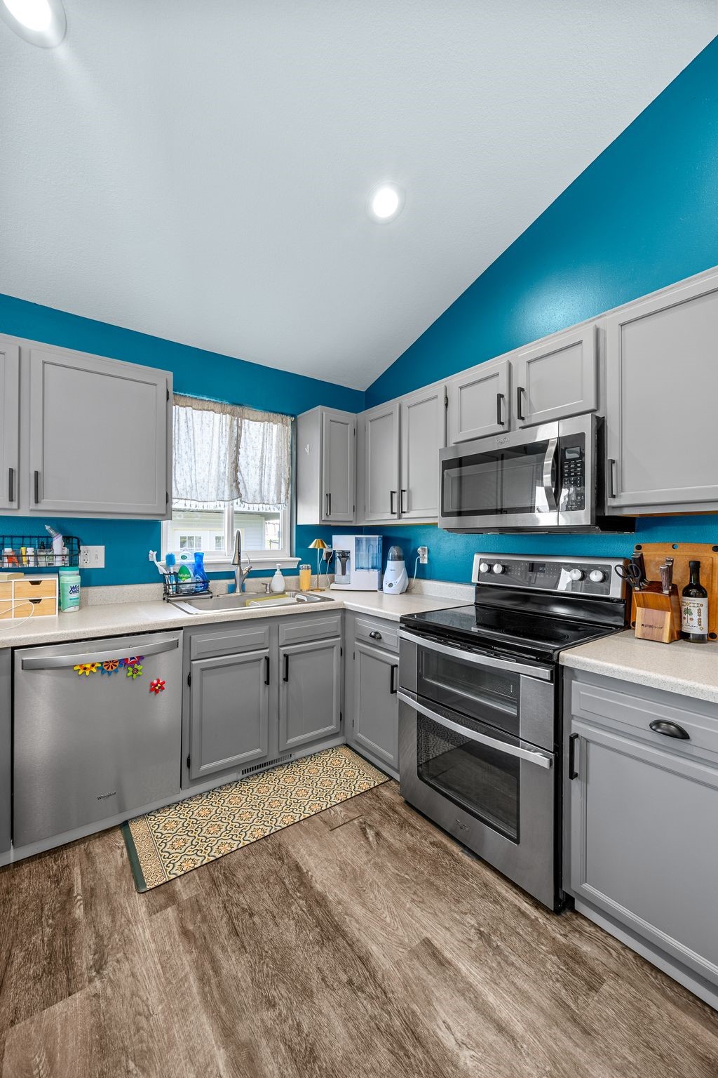 3340 London Way Marion IA 52302