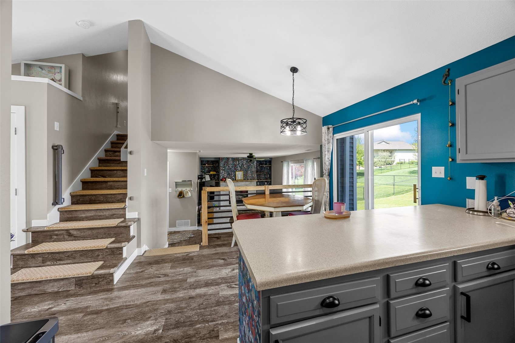 3340 London Way Marion IA 52302