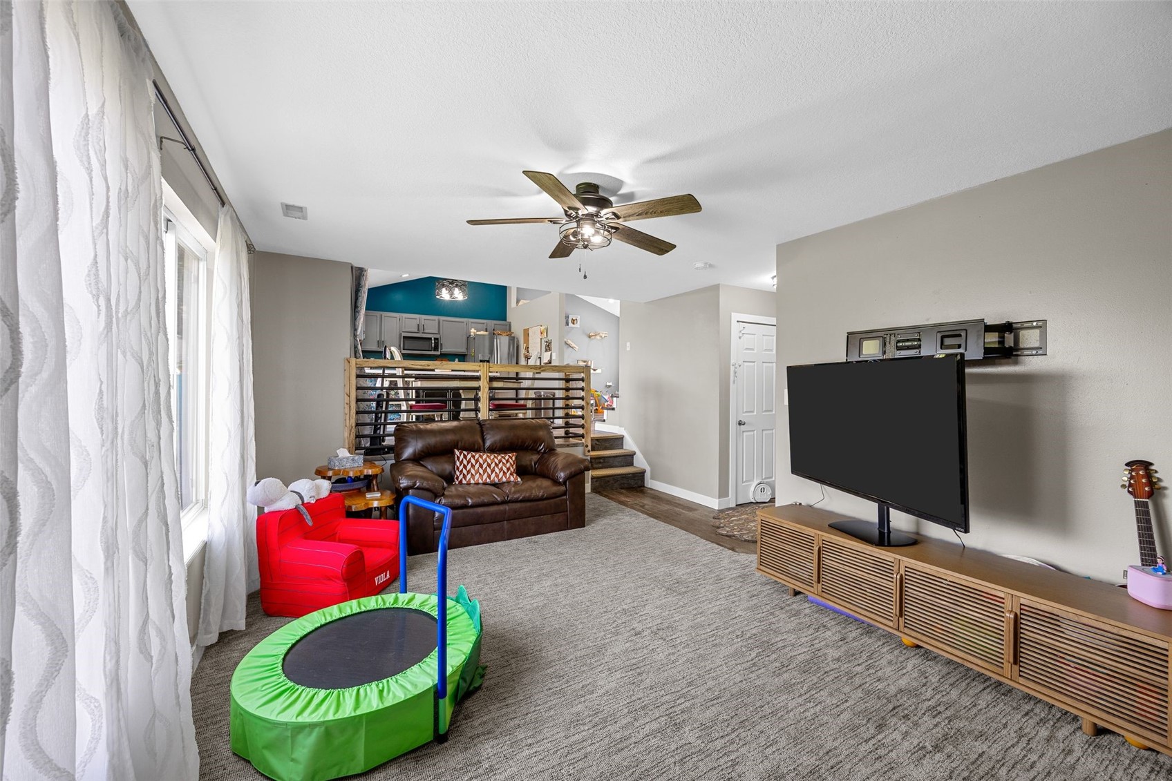 3340 London Way Marion IA 52302