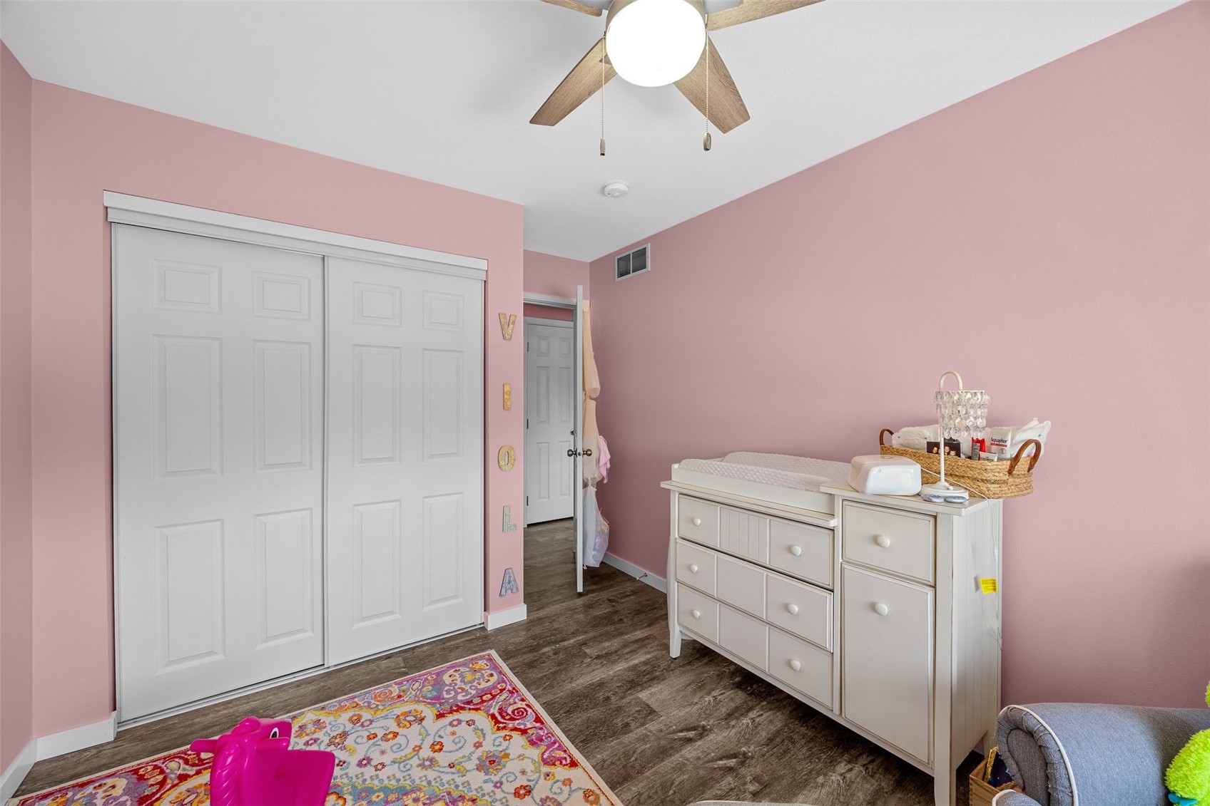 3340 London Way Marion IA 52302