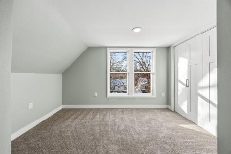 818 Rundell Street Iowa City IA 52240