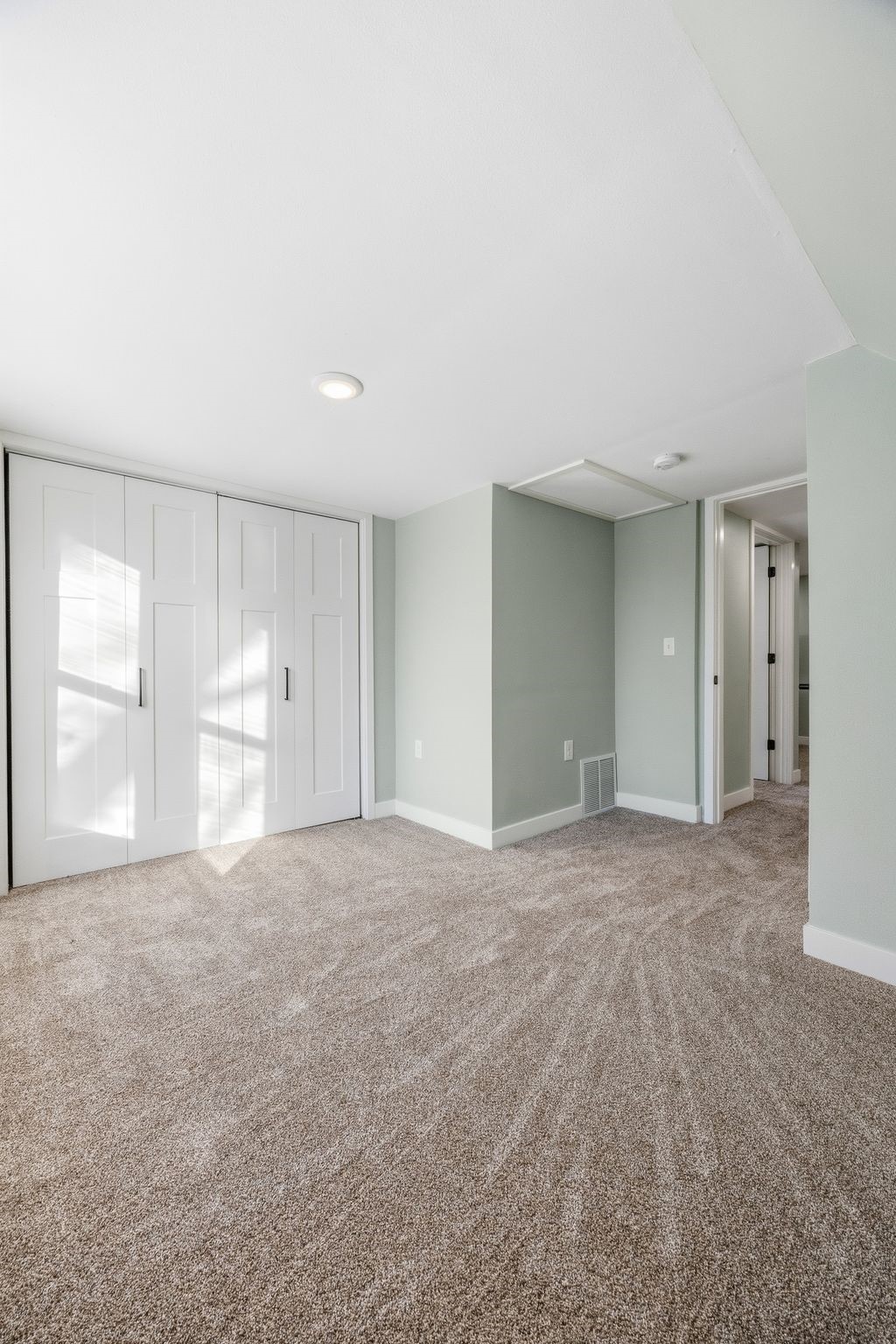 818 Rundell Street Iowa City IA 52240