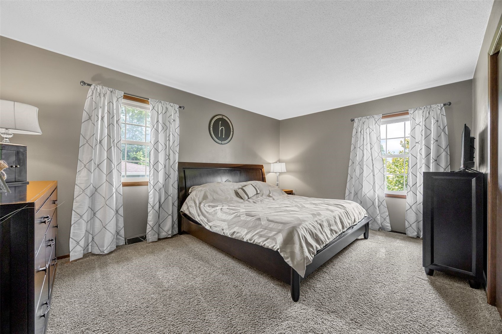 213 Maple Street Olin IA 52320