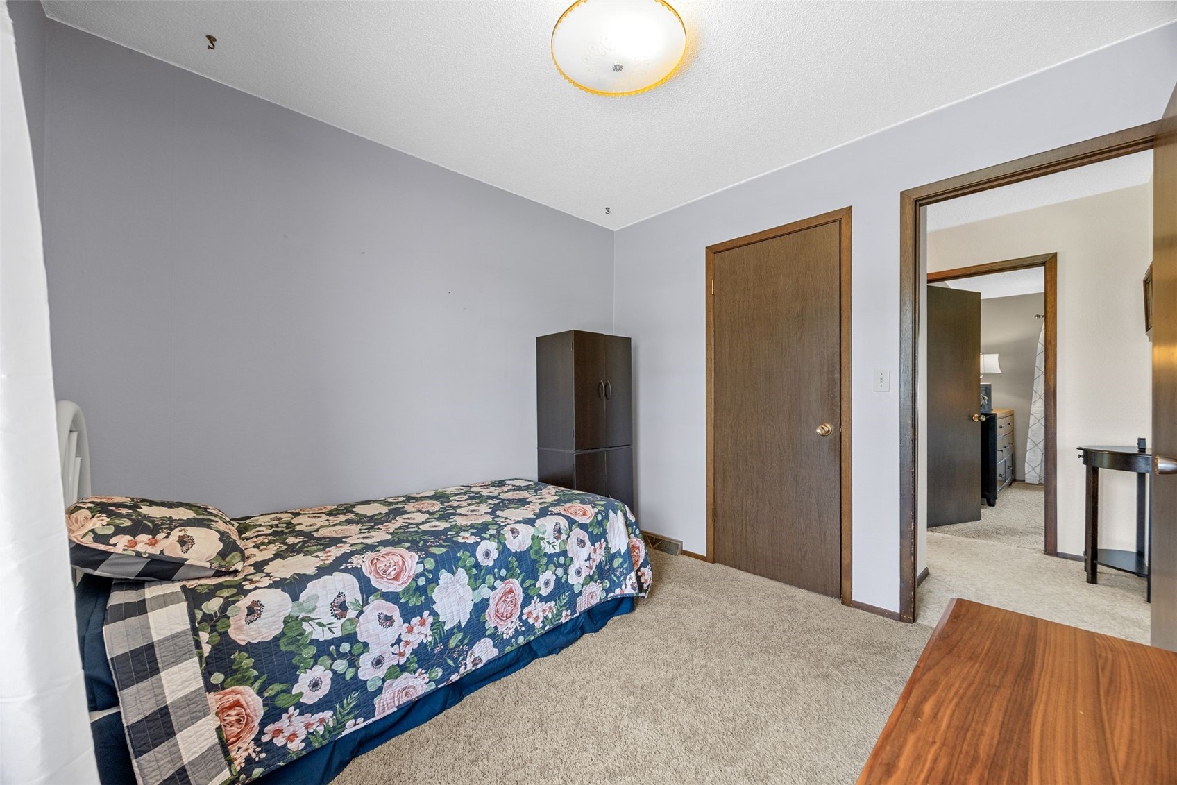 213 Maple Street Olin IA 52320